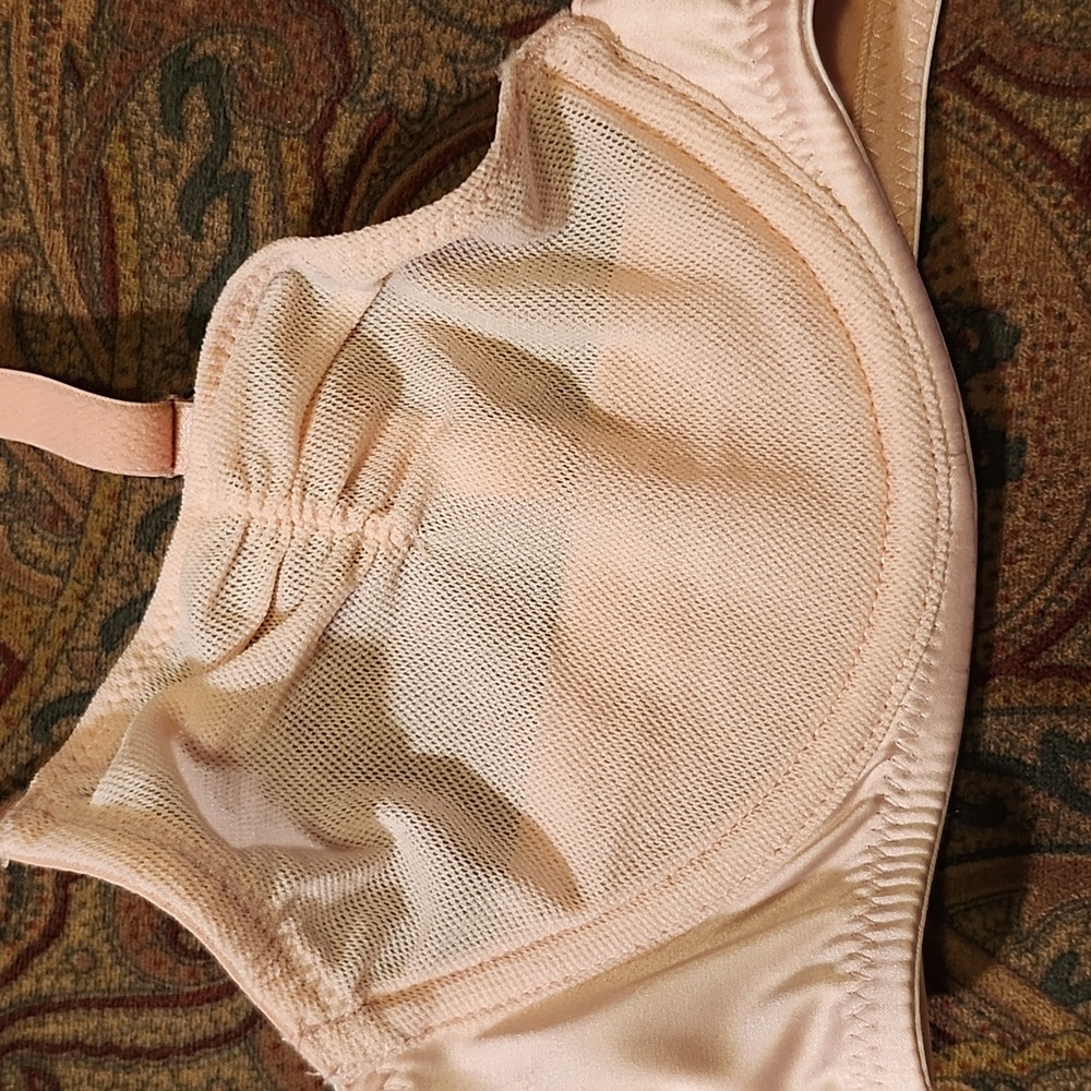 FP Intimately - Picture 2 of 4